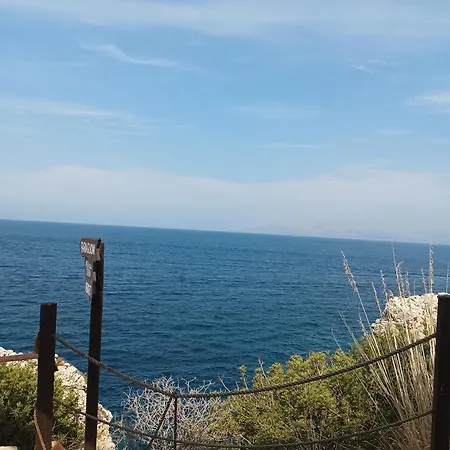 בית הארחה Il Nido Di Tania *
